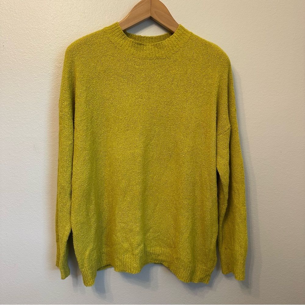 Mod Ref Crewneck Knit Sweater